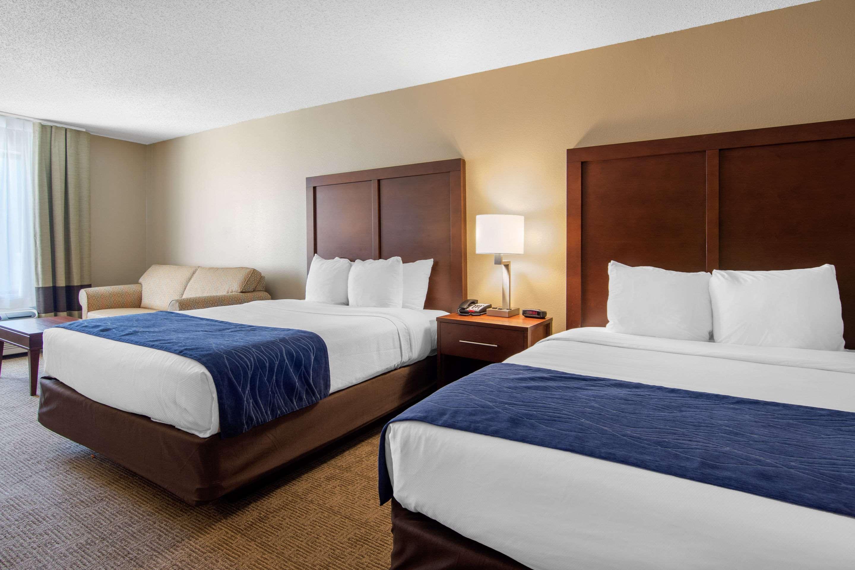 Comfort Inn & Suites Cooperstown - Milford Екстериор снимка