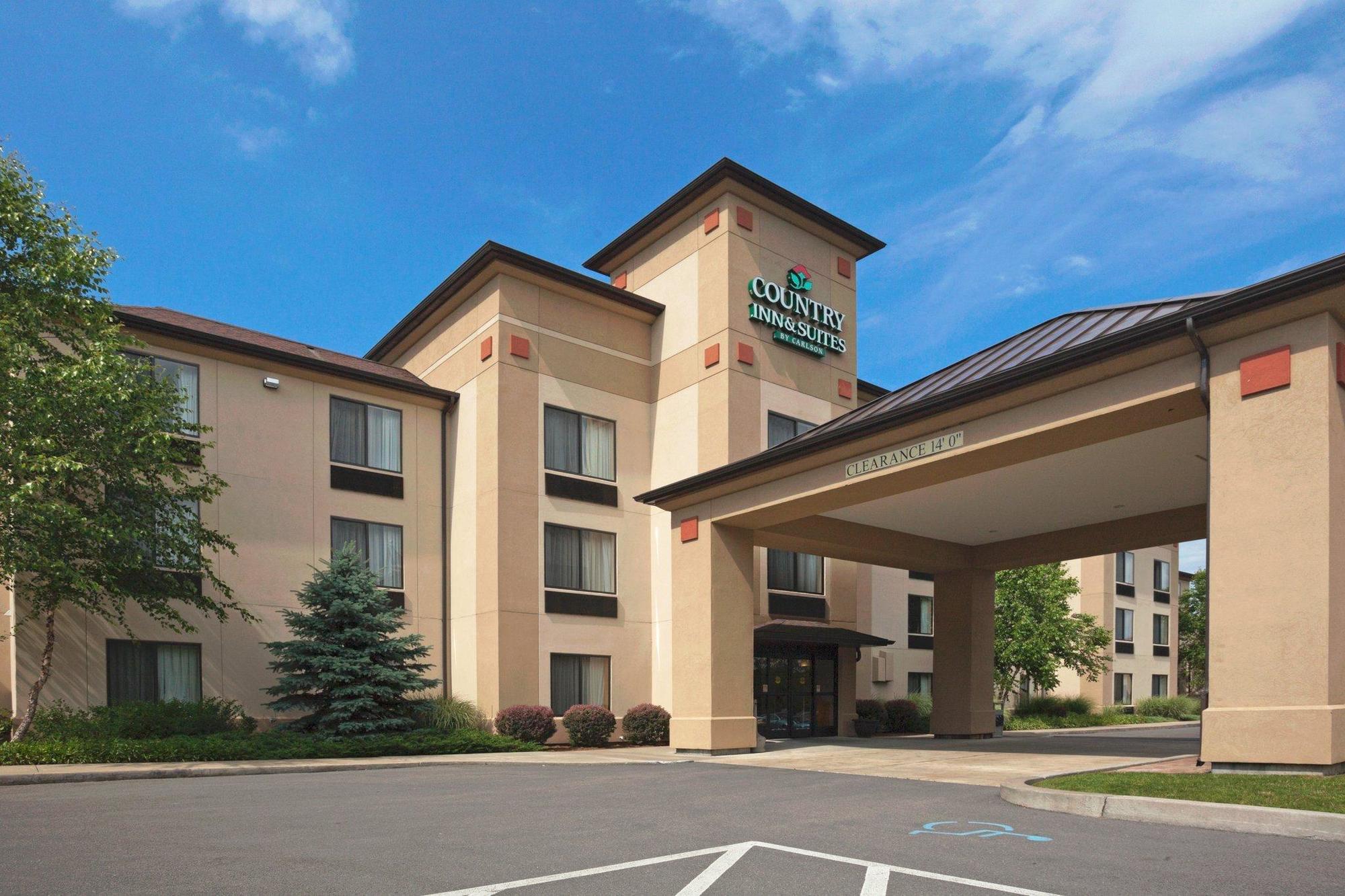 Comfort Inn & Suites Cooperstown - Milford Екстериор снимка